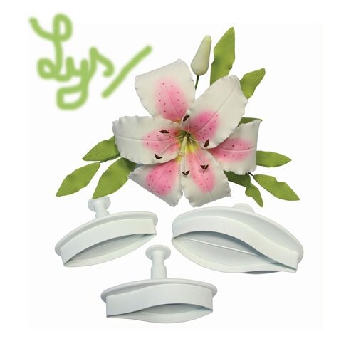 FLEURS DE LYS EN PATE A SUCRE
